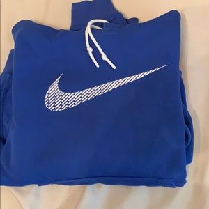 PERFECT CONDITION NIKE SWEATER